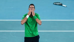 曹永竞：祝贺法比奥获得金靴，接下来继续冲击足协杯